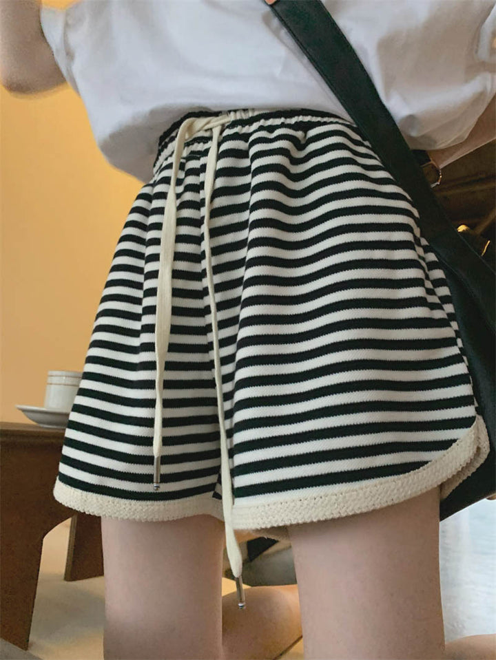 Pantaloncini casual larghi e snellenti da donna oversize
