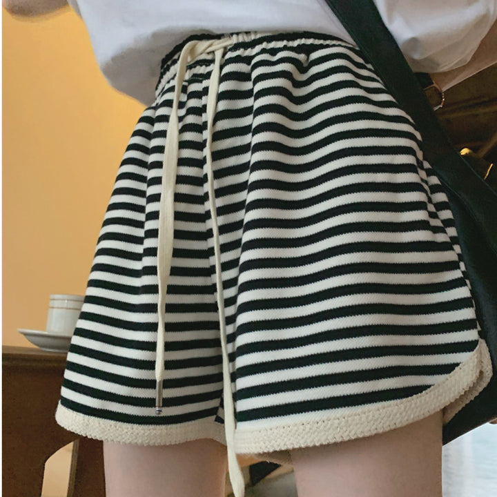 Pantaloncini casual larghi e snellenti da donna oversize
