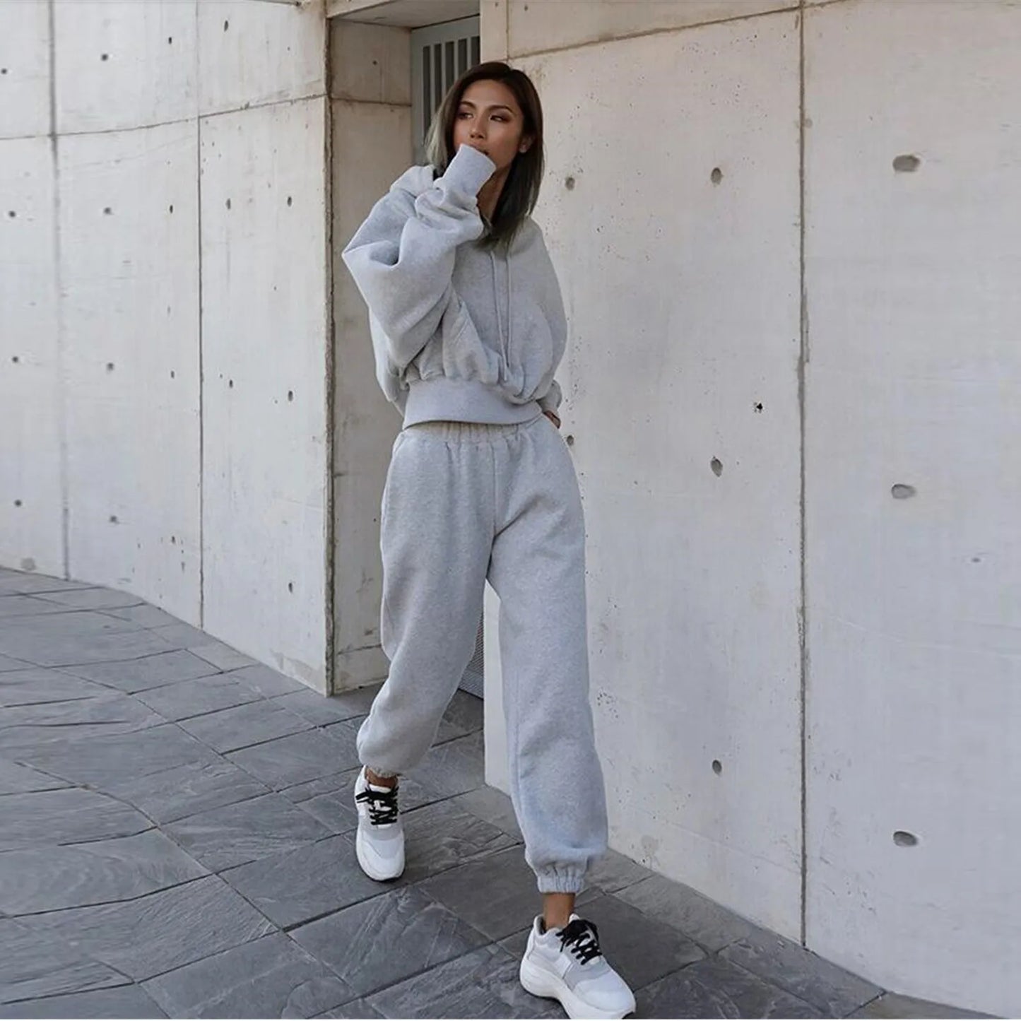 Women's Casual Solid Color Long Sleeved Hoodie Trousers Sweatershirt Sports Suit