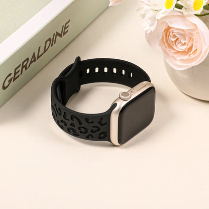 Engraved Strap For Apple Watch Band 45mm 44mm 42mm 41mm 40mm 49mm 44 mm Silicone Correa Bracelet Series 9 8 7 SE 6 5 4 3 Ultra 2