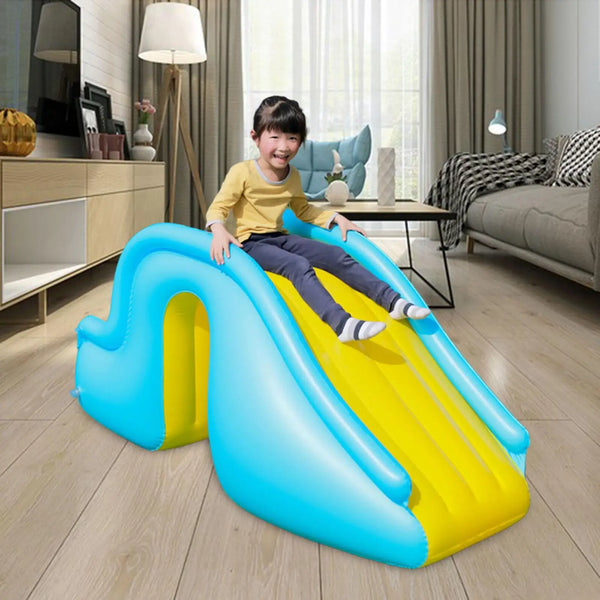 Scivolo gonfiabile per piscina