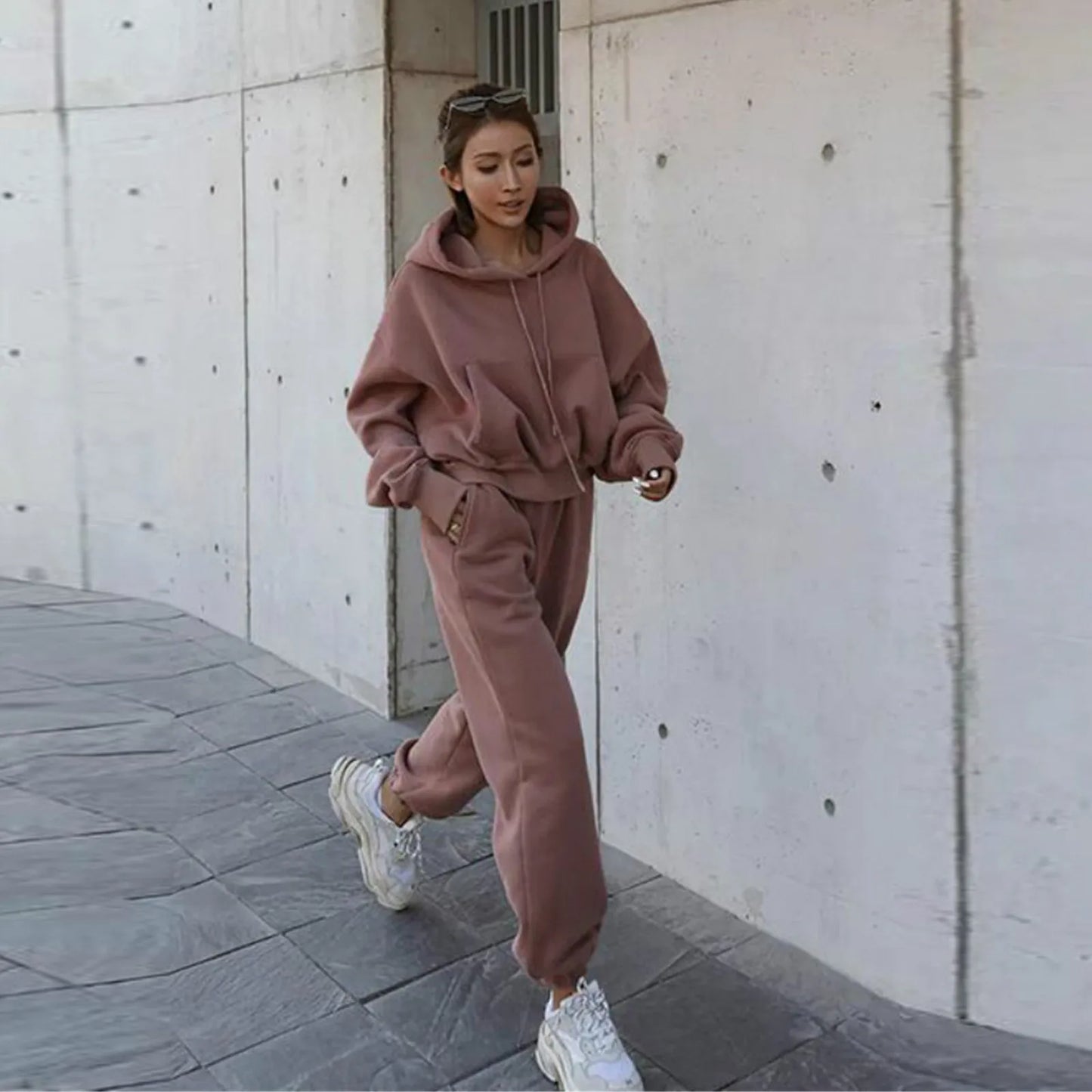 Women's Casual Solid Color Long Sleeved Hoodie Trousers Sweatershirt Sports Suit