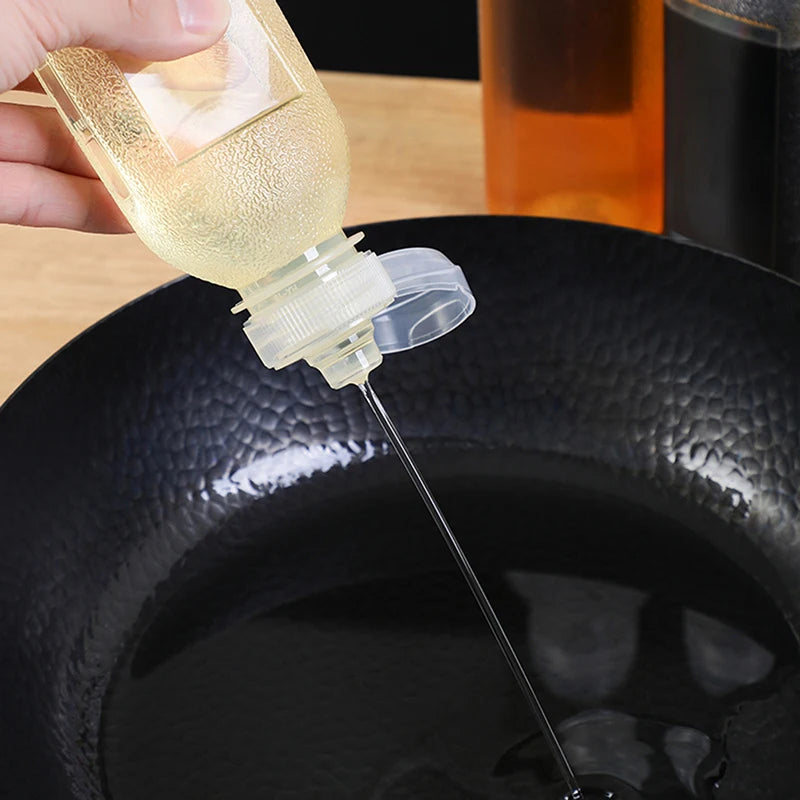 Squeeze Oil Bottle Spray Bottle Dispenser Leak-proof Watering Can Condiment Fuel Saving Bottle Cooking Baking Kitchen Supplies