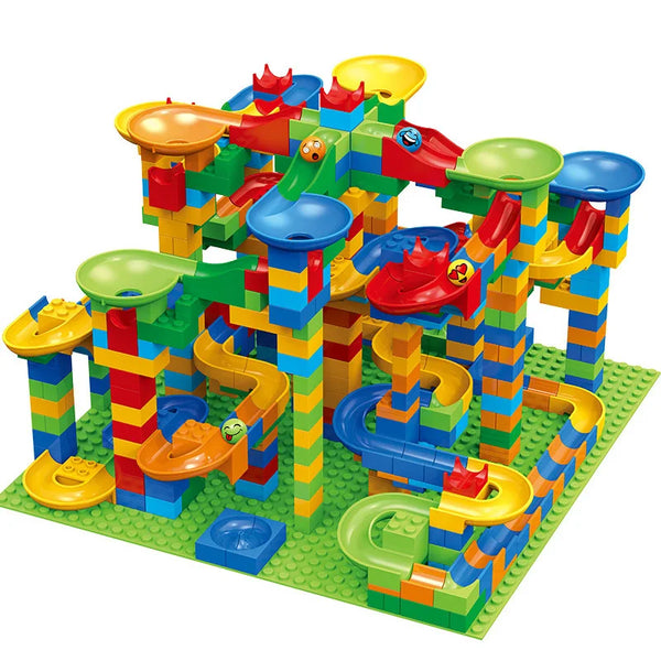 Scivolo giocattolo per bambini