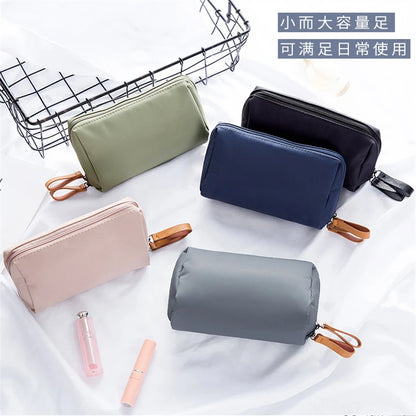 Nylon Portable Handheld Lipstick Bag Mini Coin Purse Casual Cosmetic Bag Travel Storage Bags Women Makeup bag