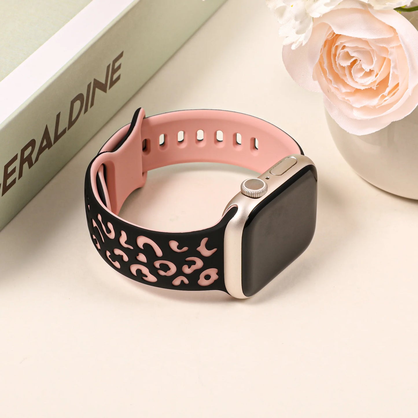 Engraved Strap For Apple Watch Band 45mm 44mm 42mm 41mm 40mm 49mm 44 mm Silicone Correa Bracelet Series 9 8 7 SE 6 5 4 3 Ultra 2